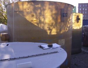 1900 Gallon Vertical Holding Tank - Fiberglass