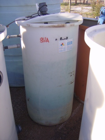 100 Gallon Polyethylene Vertical Holding Tank