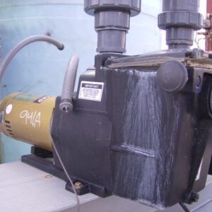 Hayward 1.5 Hp self-priming centrifugal pump, 3400 RPM.