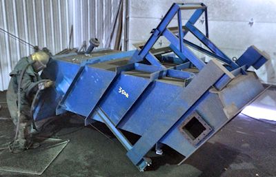 Sandblasting the Clarifier